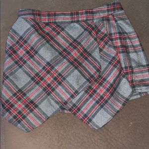 plaid skort